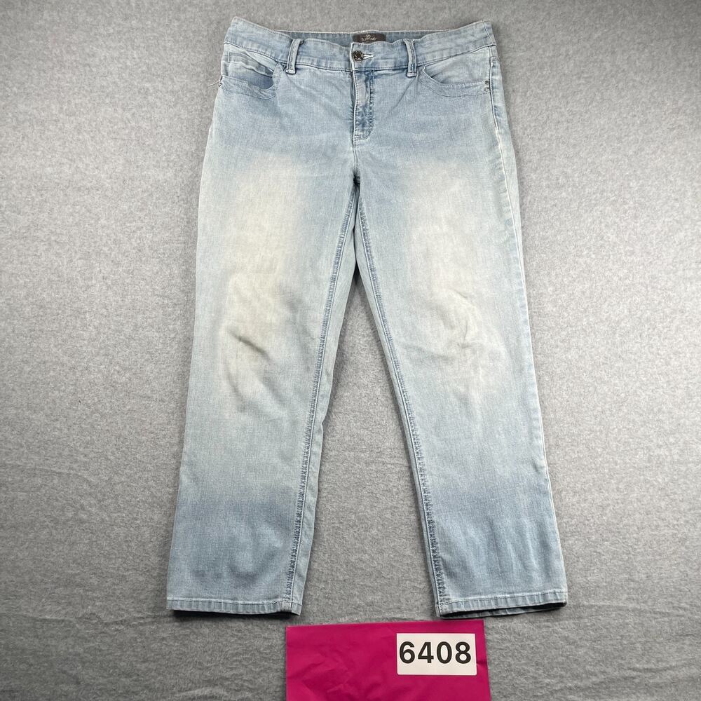 Chicos So Slimming Denim Jeans Womens Size 1.5 US Size 10 Light Wash Distressed
